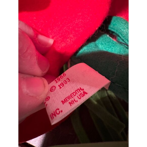 Vintage 1983 Annalee Christmas Caroler Doll – Original Hang Tag – 10" - Picture 2 of 12